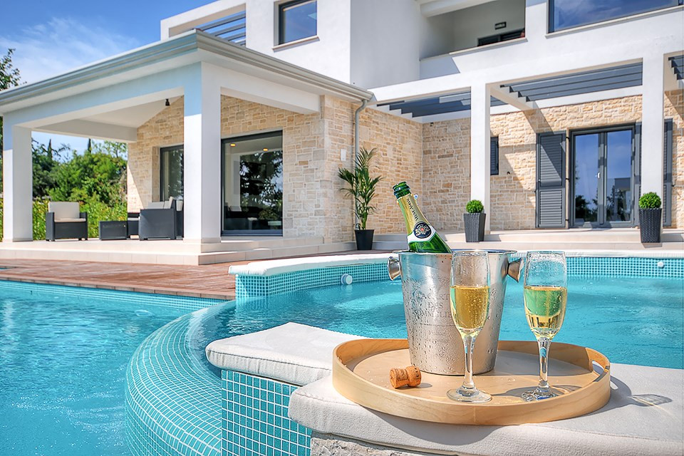 Modern design villa - Surrounded by nature in the quiet ambience of Istria, Villa Onyx - Istria Sinožići